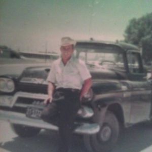 Meet your Posher, Debbie