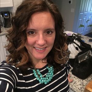 Meet your Posher, Monica