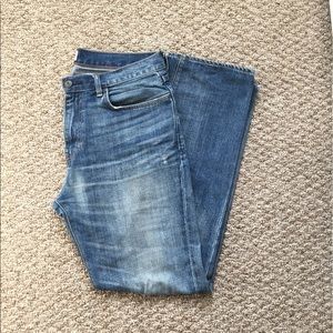 🔥FIRE SALE🔥J. Crew Medium Wash Distressed Jeans.