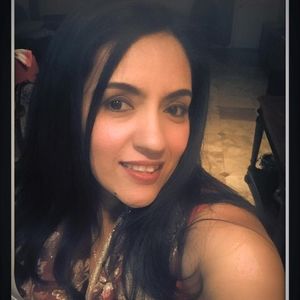 Meet your Posher, Ana