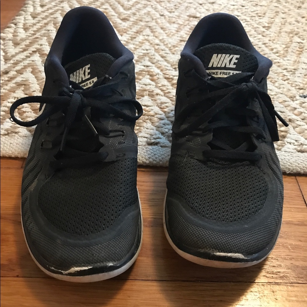 Nike Free 5.0 shoes