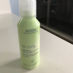 Aveda be Curly style prep