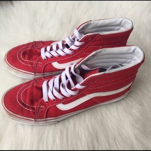🔥Red High Top Vans🔥