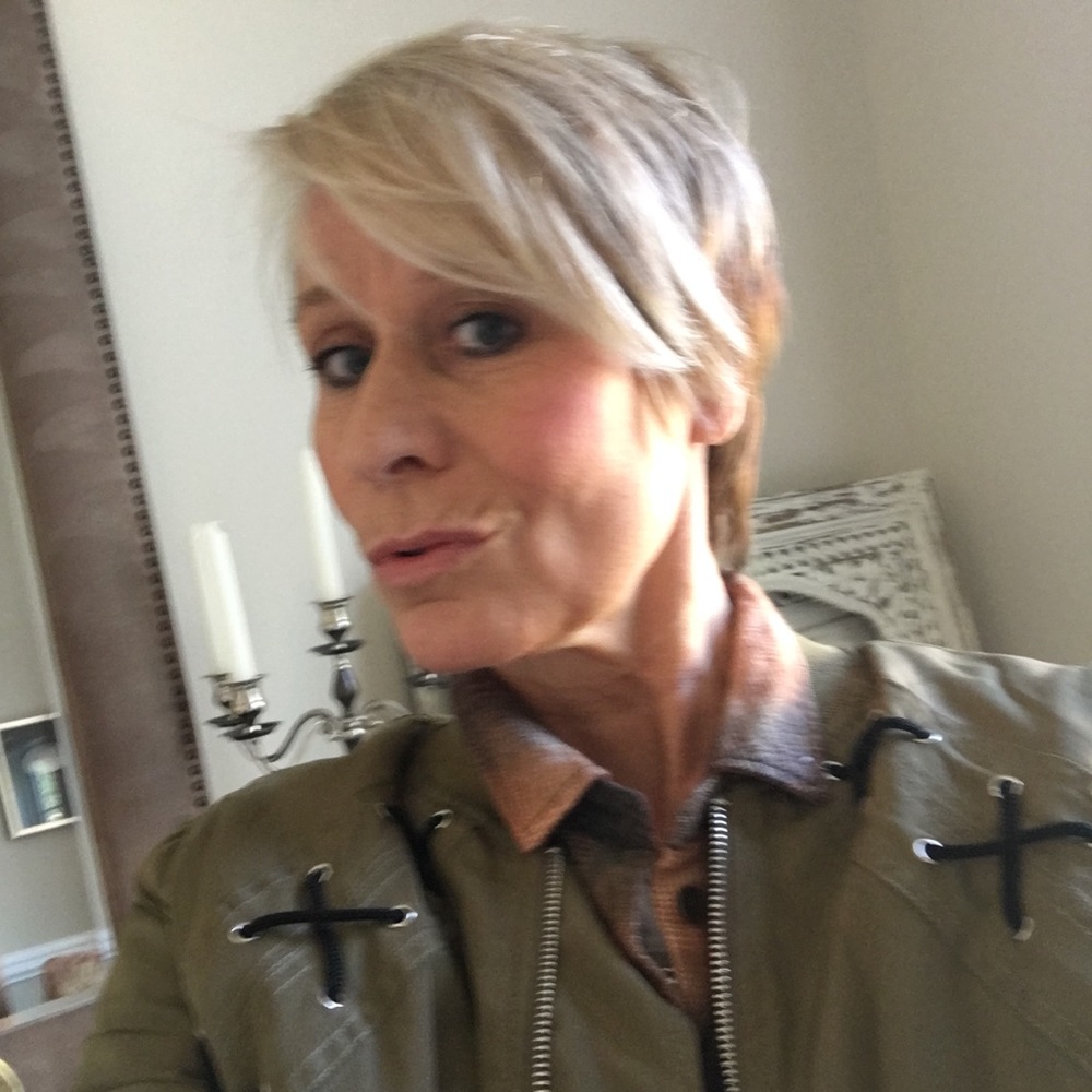 Meet your Posher, Dianne