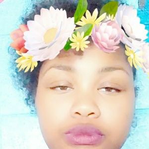 Meet your Posher, Ariyana