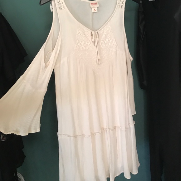 Summer dress - Picture 1 of 3