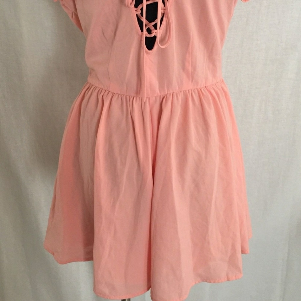 Light pink LA Hearts romper - Picture 4 of 4