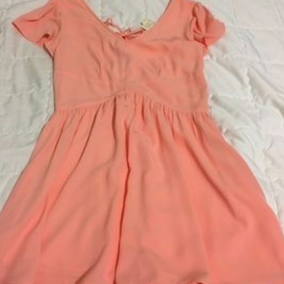 Light pink LA Hearts romper - Picture 2 of 4