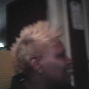 Meet your Posher, Vanessa