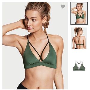 Victoria's Secret Strappy Triangle Sport Bra large