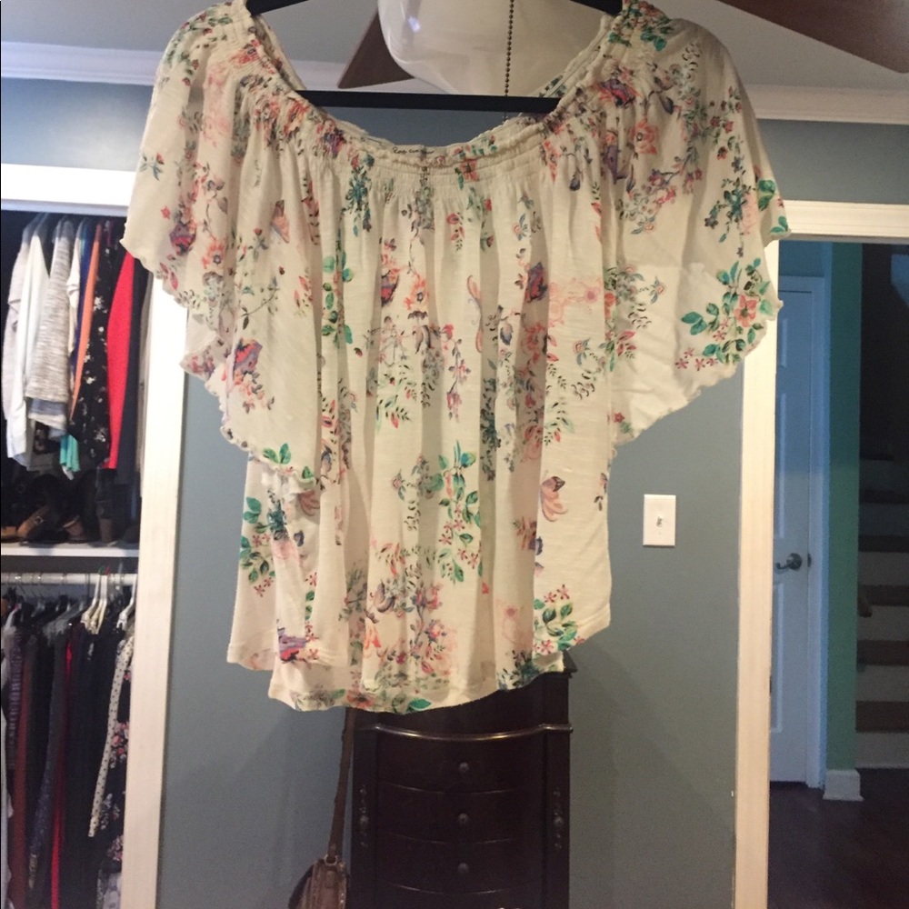 America Rag flutter sleeve peasant type top