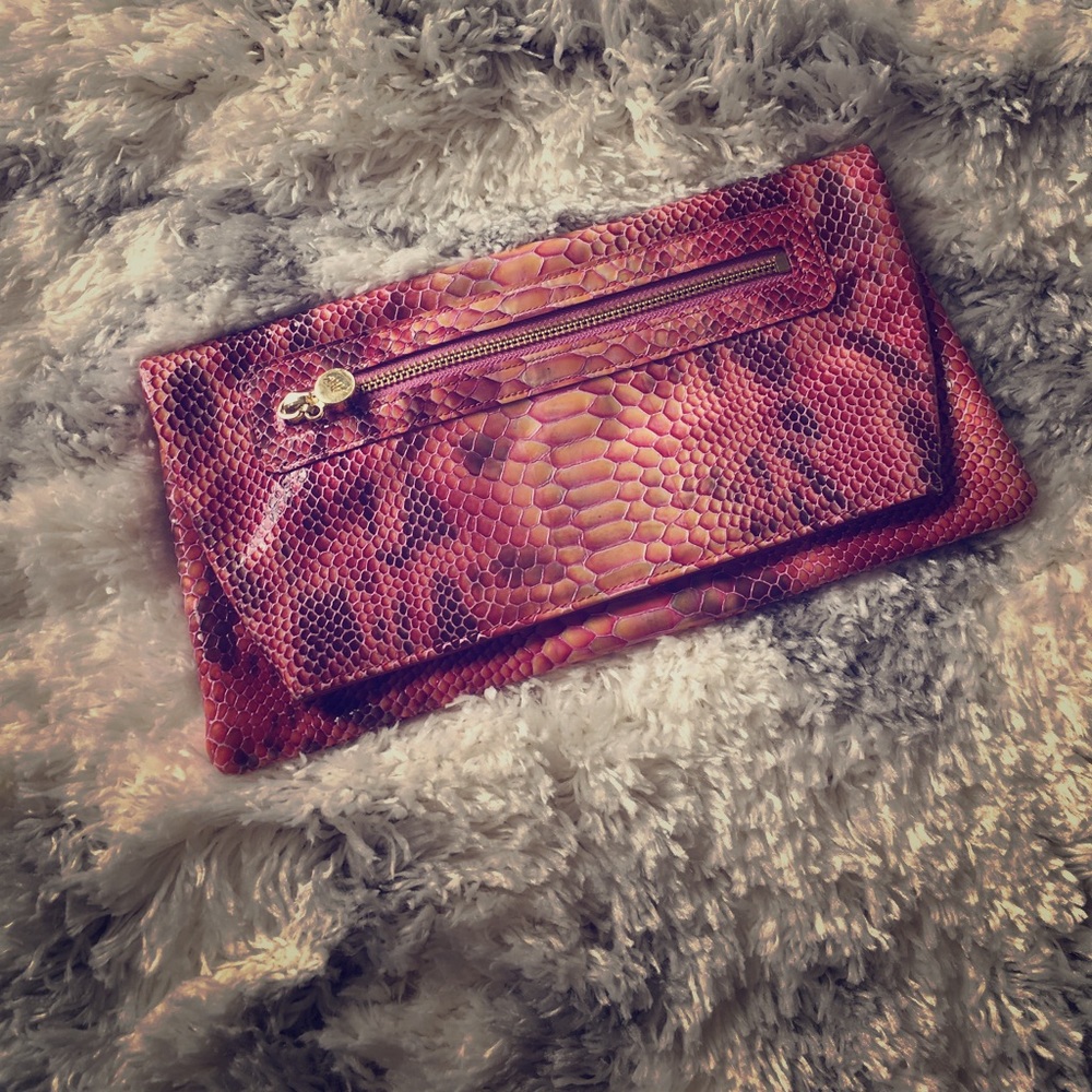 Pink snakeskin clutch 👛   Perfect condition!!!