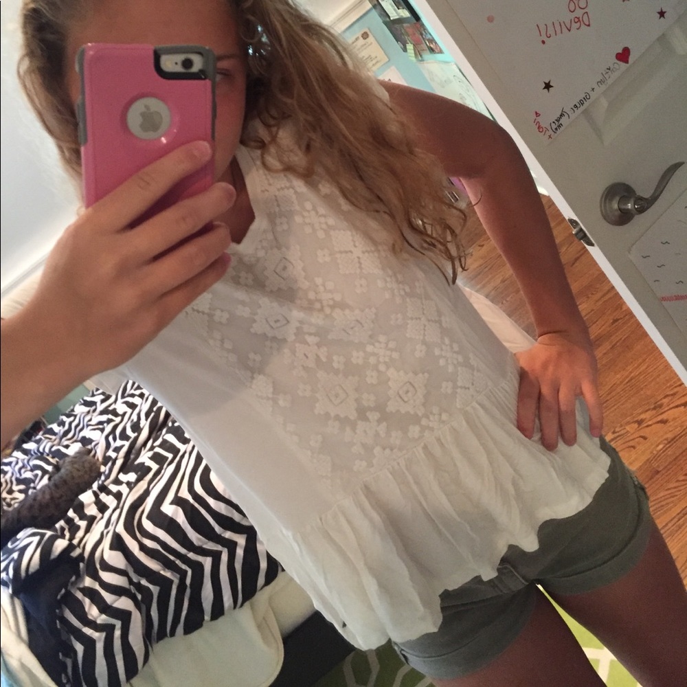 American Eagle White top