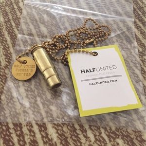 Half united necklace