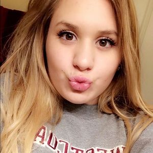 Meet your Posher, Hailey