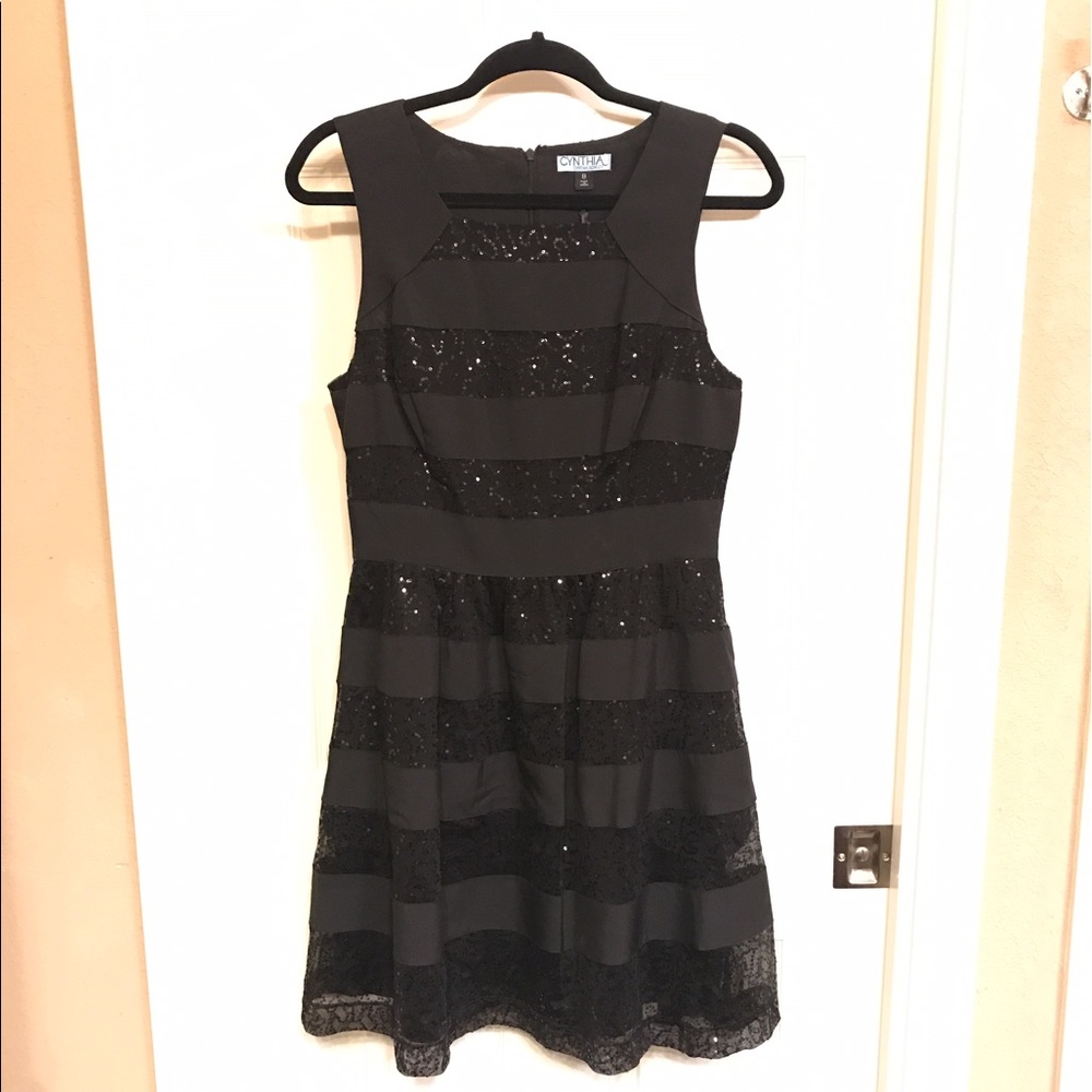 Cocktail / party dress