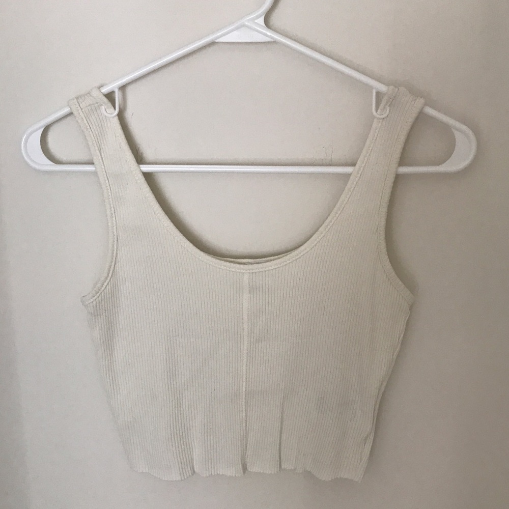 Cropped ribbed tank