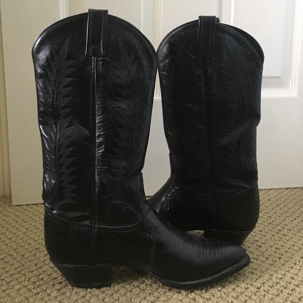 Tony Lama black cowboy boots size 7