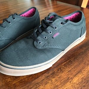 NWOT black vans