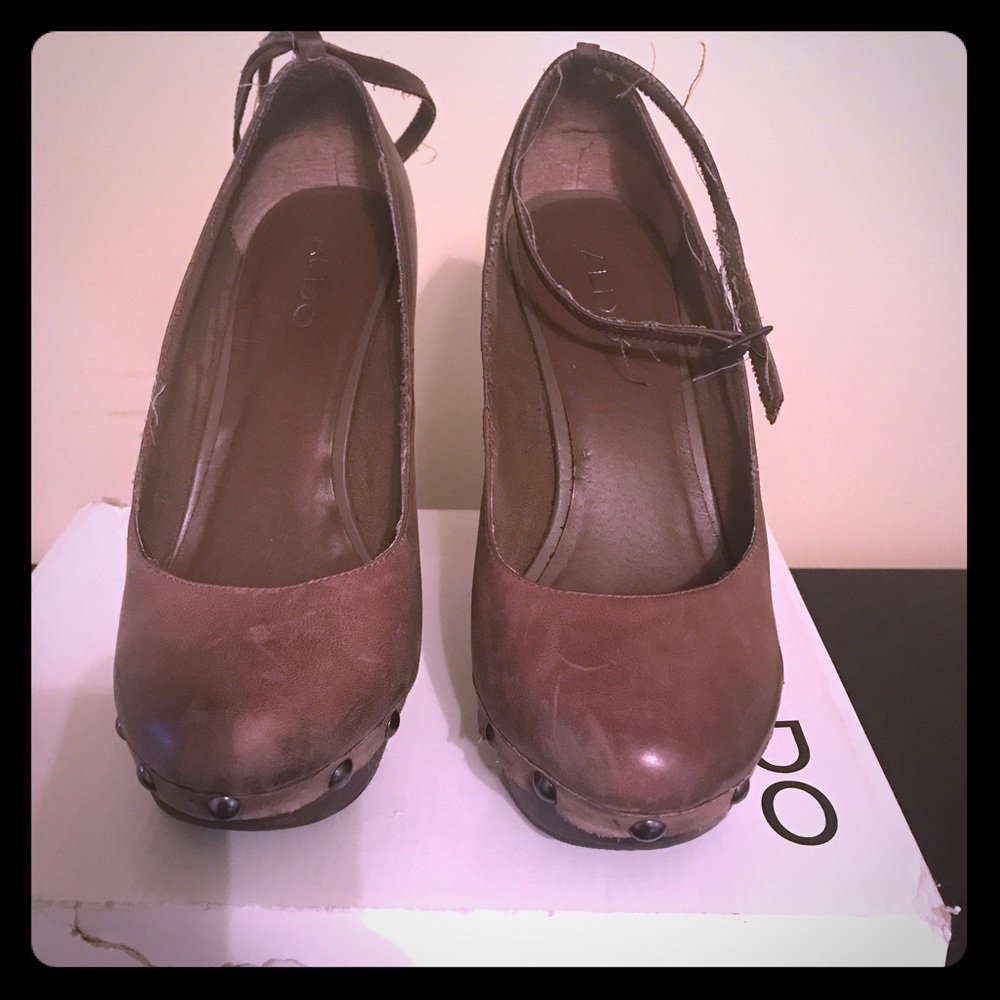 Platform heel