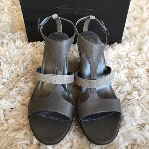 KENNETH COLE New York Genuine Leather Wedge NWBox