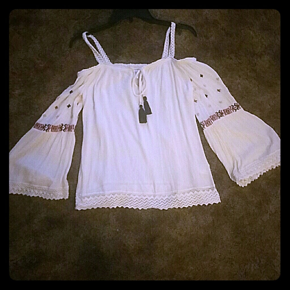 off the shoulder shirt