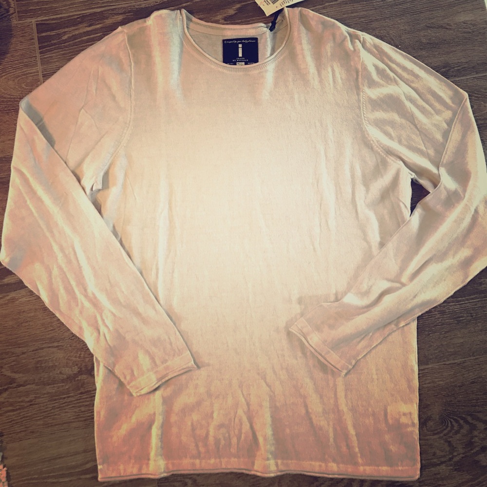 NWT Men's sweater