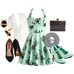 RARE mint roses modcloth dress