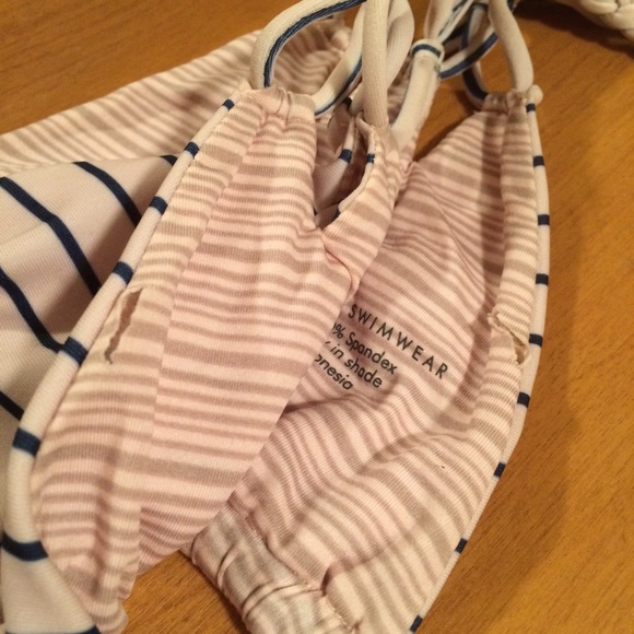 Acacia Tunnels Bikini Top in Cape Cod sz Small - Picture 4 of 4