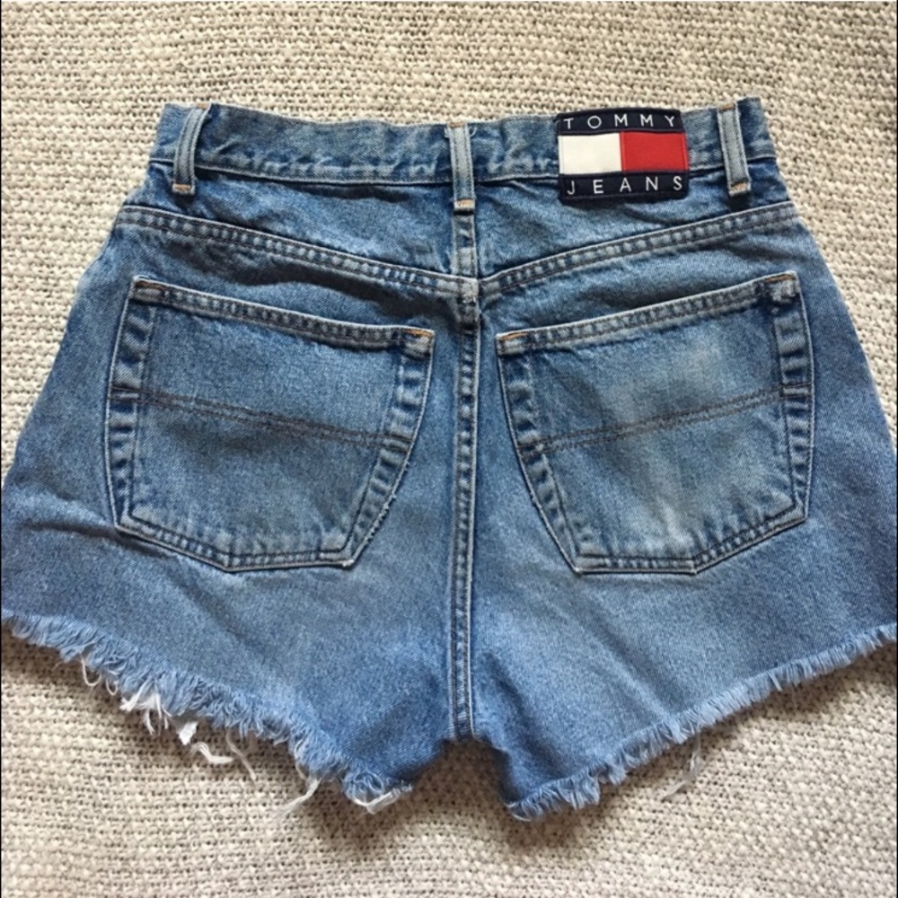 Vintage Tommy Hilfiger Jean Shorts - Picture 2 of 3