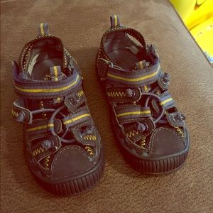 Stride Rite Water Sandal- like new