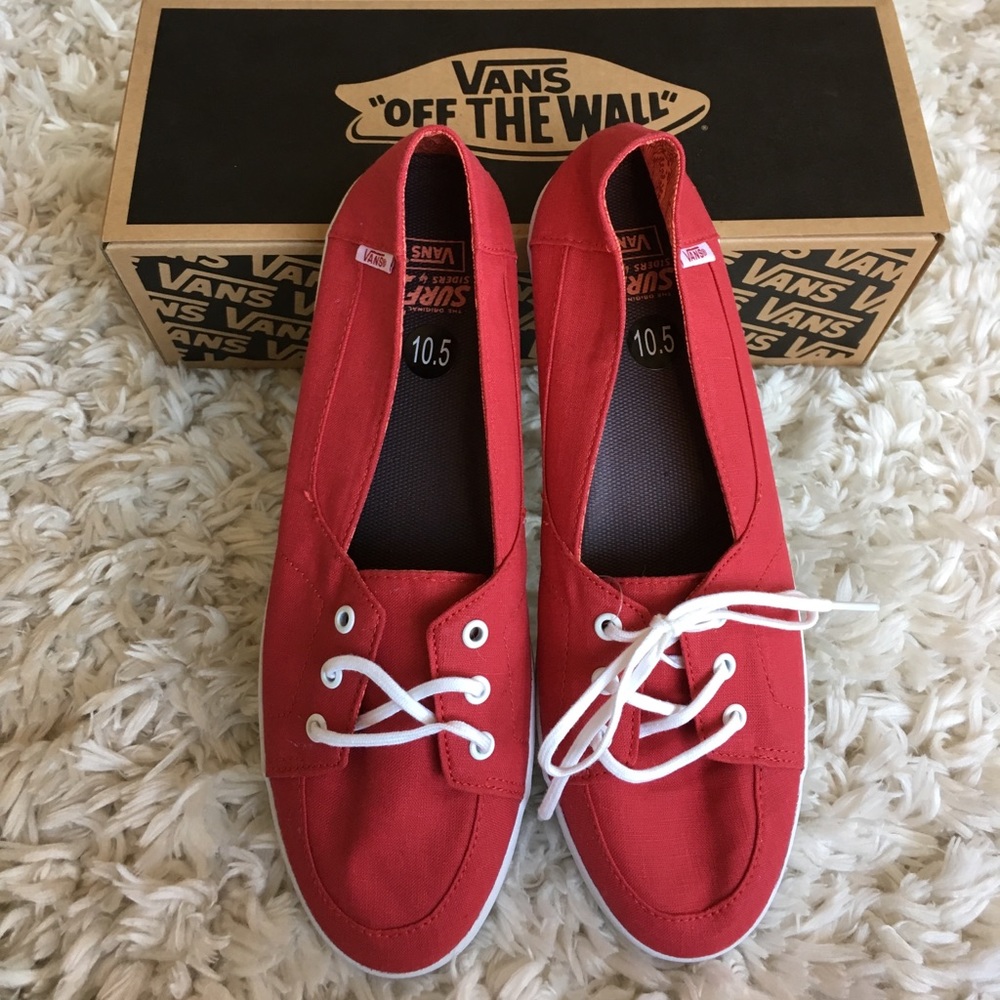 VANS "Off The Wall" SURF SIDERS Red Women's 10.5