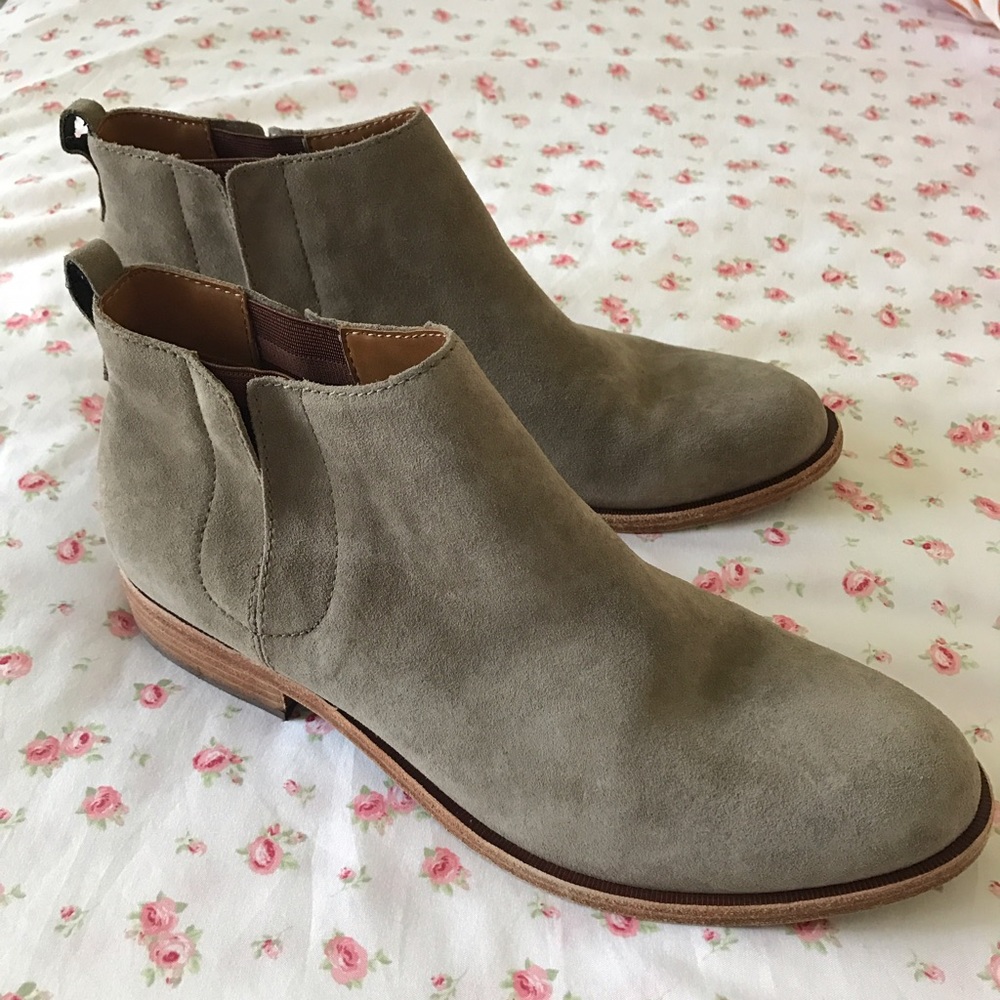 Kork-Ease Suede Ankle Booties- Brand New!