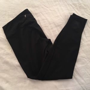 2 Pair Bundle: Old Navy Compression Leggings