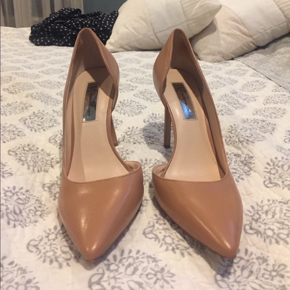 INC D'orsay Pump