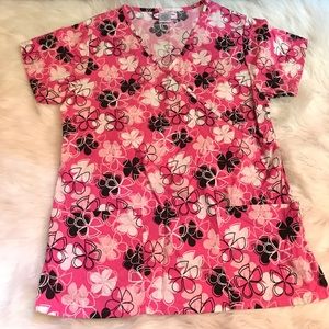 Scrub works flower scrub top