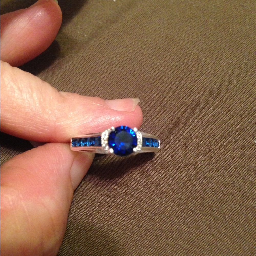 Ladies fashion ring 💍