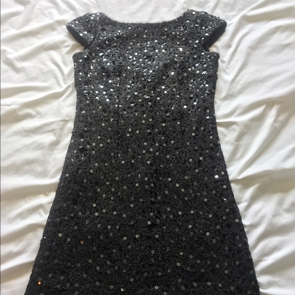 Black cocktail dress - Picture 1 of 2