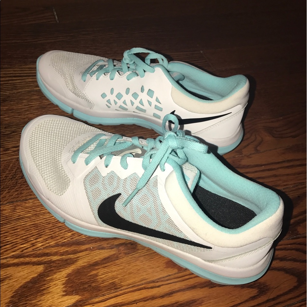 Nike Sneakers SIZE 8