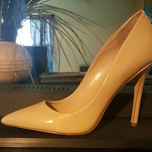 Senor Aldo like new - Picture 2 of 4