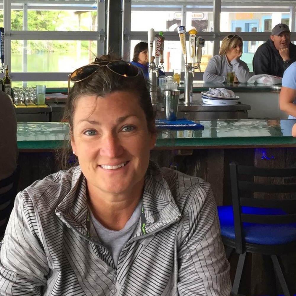 Meet your Posher, Elaine