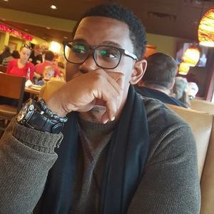 Meet your Posher, Sidney