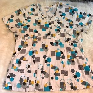 Fresh scrubs geometric scrub top