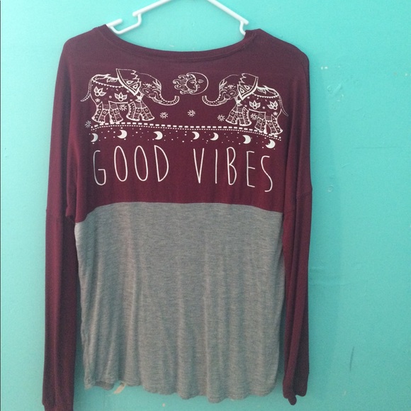 Good Vibes Shirt - Picture 3 of 3