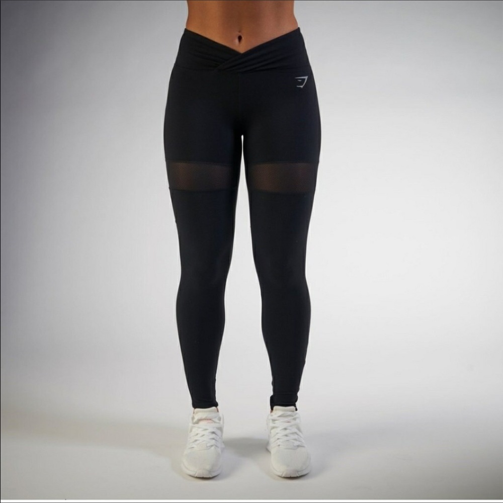 Nikki B X Gymshark dynamic leggings