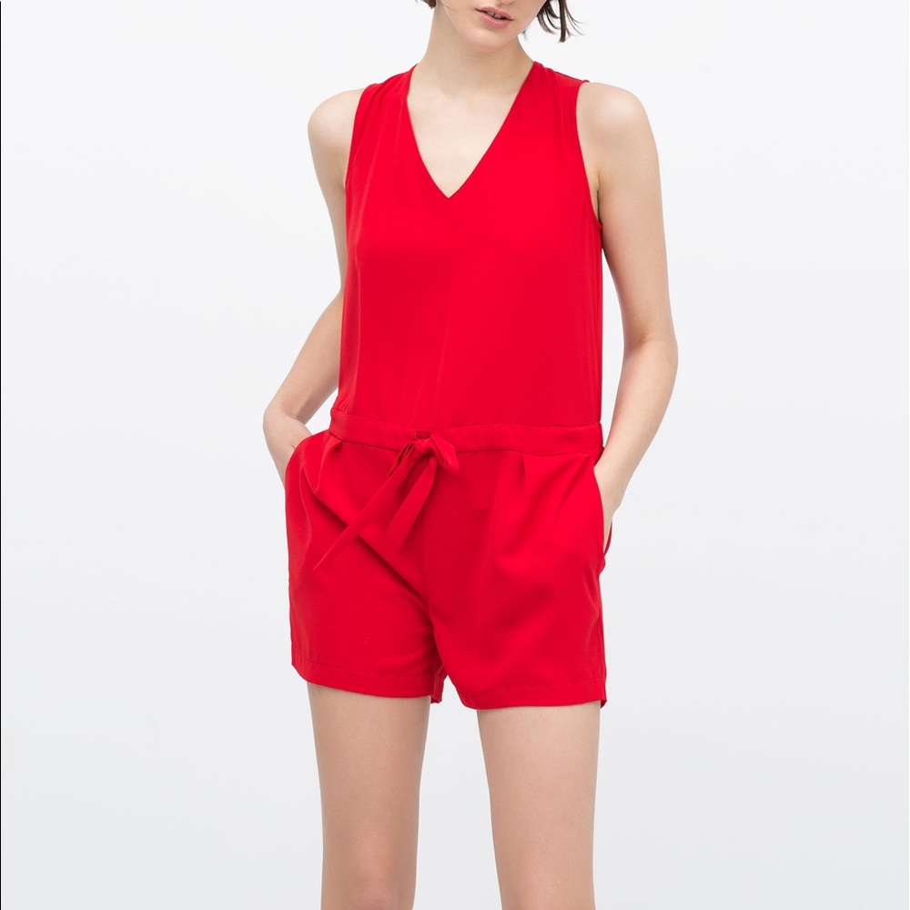 ZARA - Sexy red romper