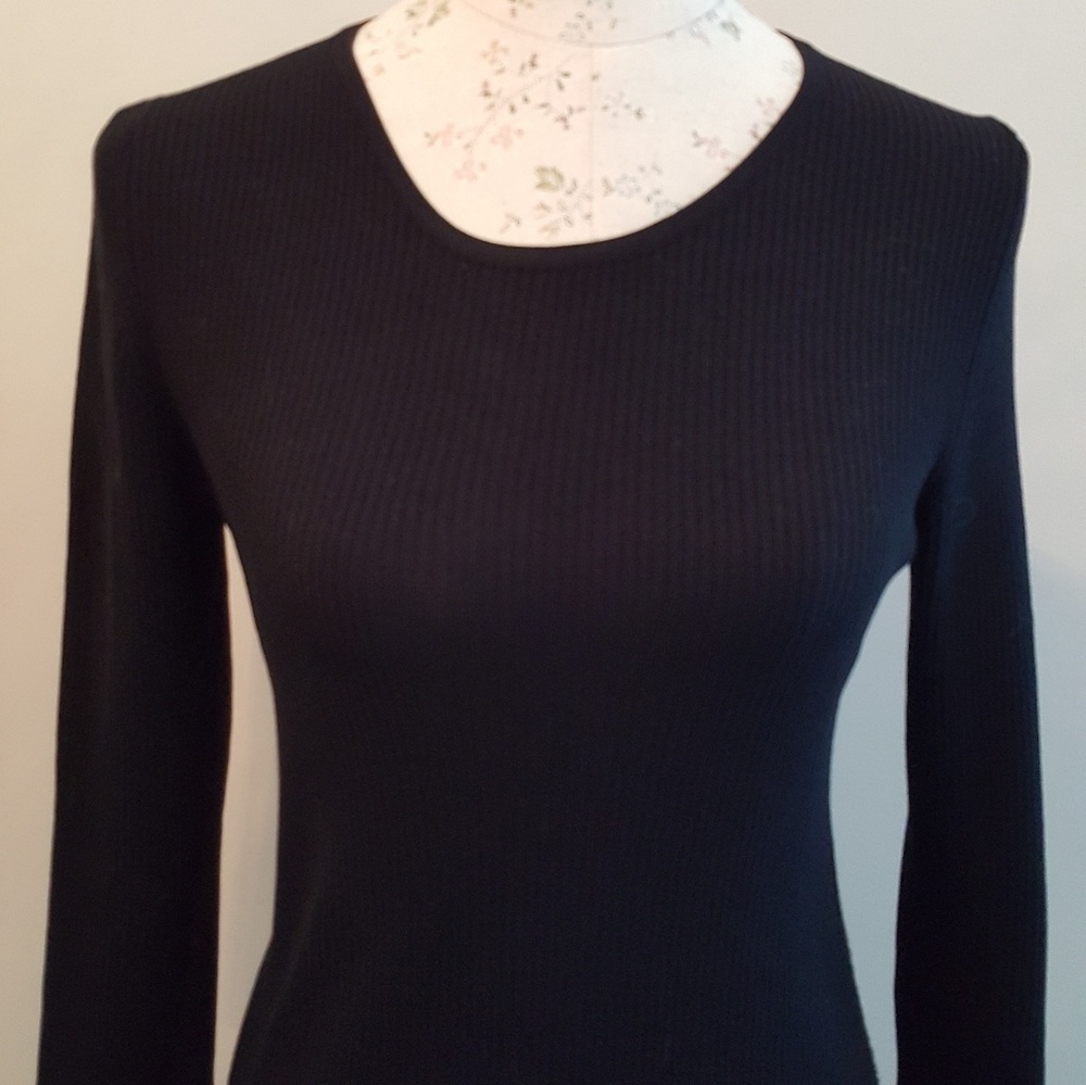 ERIK STEWART black ribbed sweater
