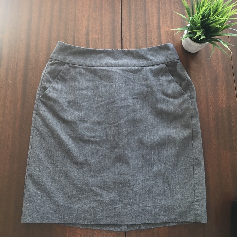 BANANA REPUBLIC skirt