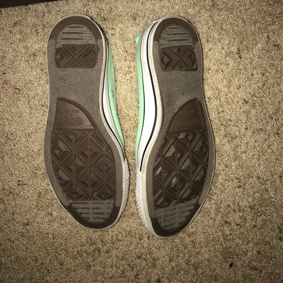 Converse - Picture 3 of 3