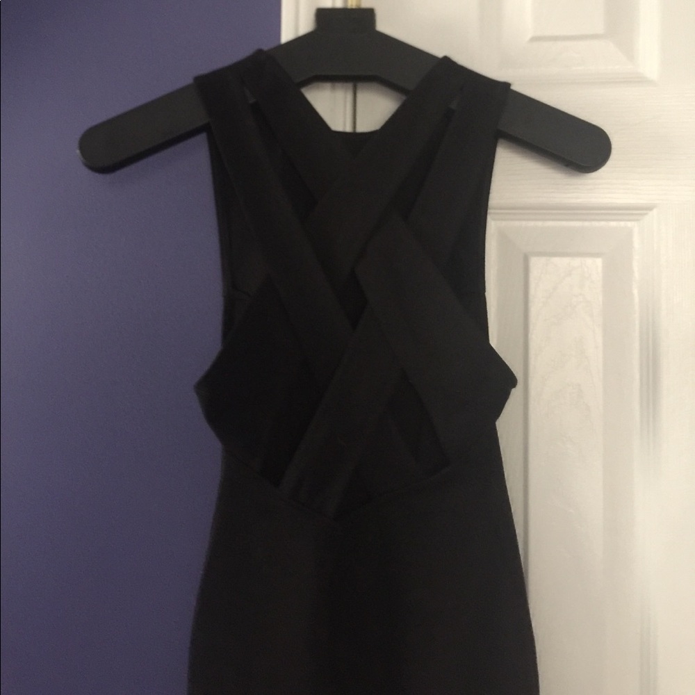Diamond crisscross back bodycon dress